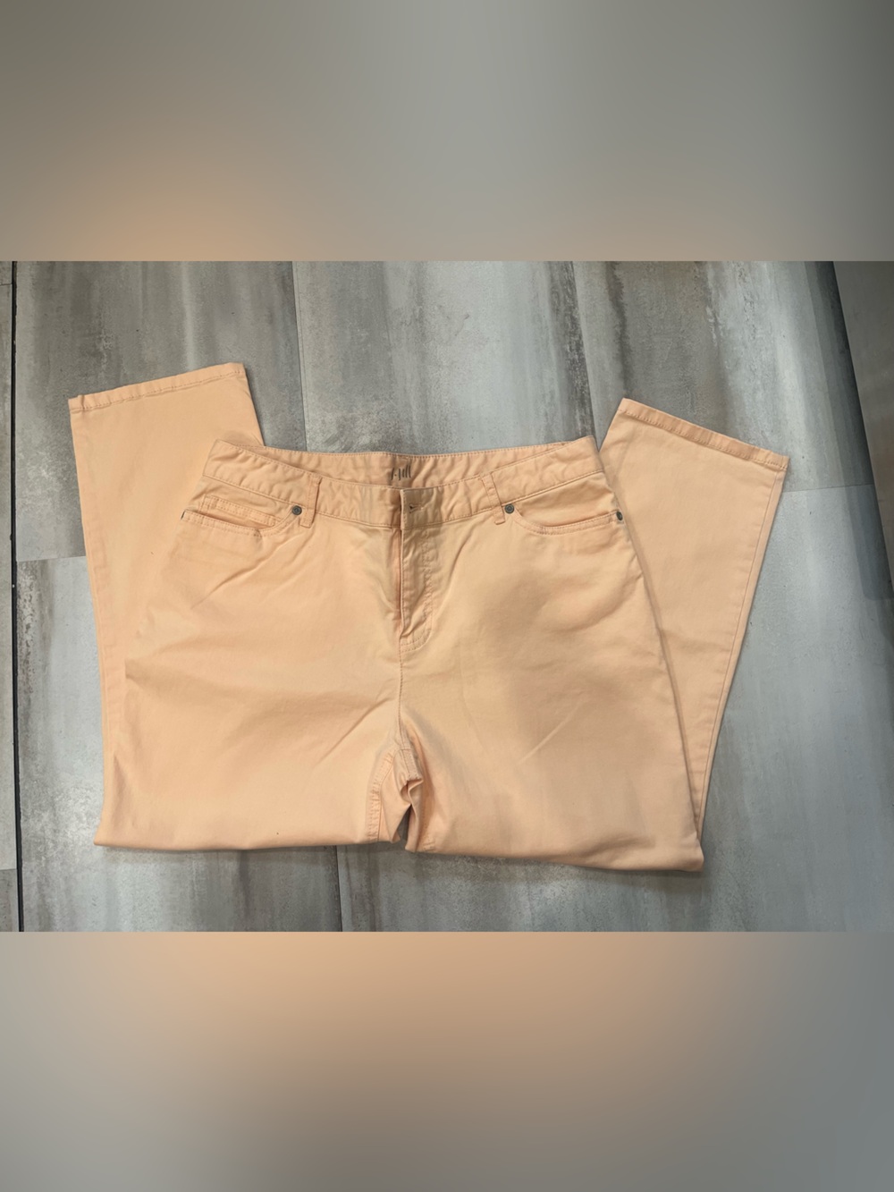 J. Jill Authentic Fit Light Peach Crop Pants